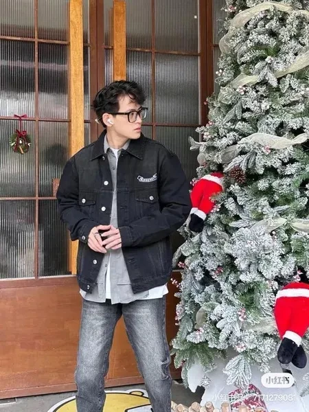 Co-branded Embroidered Warhorse Denim Jacket for Men and Women