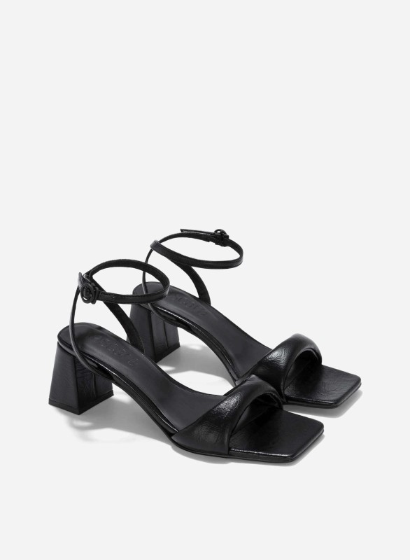 Padded Strap Square-Toe Sandals - PUM 0785 - Black