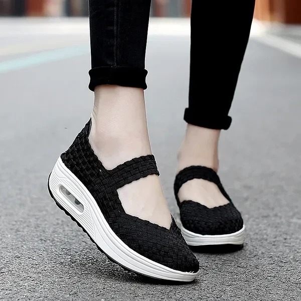 2020 Women Casual Running Shoes Lady's Sneaker Mesh Fabric Flats Shoes Plus Size